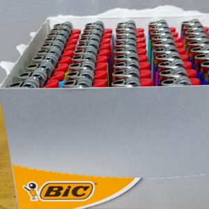 Isqueiro bic maxi
